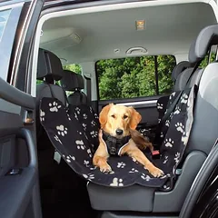 Trixie Friends on Tour apsauginis automobilio užtiesalas, L 140 × B 145 cm — 2 nuotrauka
