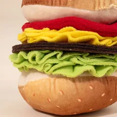 TIAKI protų žaislas šunims Burger, apie L 18 x B 14 x H 11 cm — 2 nuotrauka