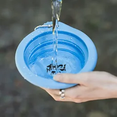 Sulankstomas kelioninis dubenėlis šunims Ragi 650 ml, mėlynas — 4 nuotrauka