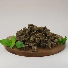 BluePet ėrienos kubeliai 200 g, ėrienos skanėstai šunims