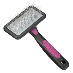 KW Smart Soft Knobbly Card Medium - minkšta pudelių šepetys su saugiomis smeigtukais