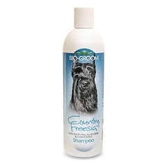BIO-GROOM Country Freesia šampūnas šunims ir katėms 355 ml
