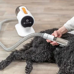 Trixie kailio siurblys su kirpimo mašinėle, šukų ir kitų papildomų antgalių rinkiniu, 2 L, 600 W, baltas — 2 nuotrauka