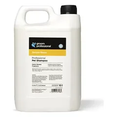 Groom Professional Banana Sheen Shampoo  4000 ml.