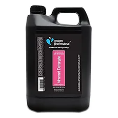 Groom Professional Almond De-Tangling Shampoo  4000 ml.