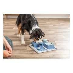 TRIXIE Dog Activity Poker Box 2 interaktyvus žaidimas, 31x31 cm, 1 vnt. — 3 nuotrauka