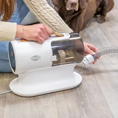 Trixie kailio siurblys su kirpimo mašinėle, šukų ir kitų papildomų antgalių rinkiniu, 2 L, 600 W, baltas — 4 nuotrauka