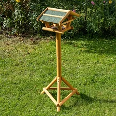 TIAKI paukščių lesyklėlė su stovu, L 38 x B 28 x H 100 cm — 2 nuotrauka