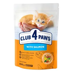 CLUB 4 PAWS Premium sausas pašaras kačiukams su lašiša