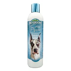 Bio - Groom Crisp Apple šampūnas - švelnus valomasis ir drėkinamasis šampūnas kailiui, kuris ramina odos sudirginimus, koncentratas 1:8